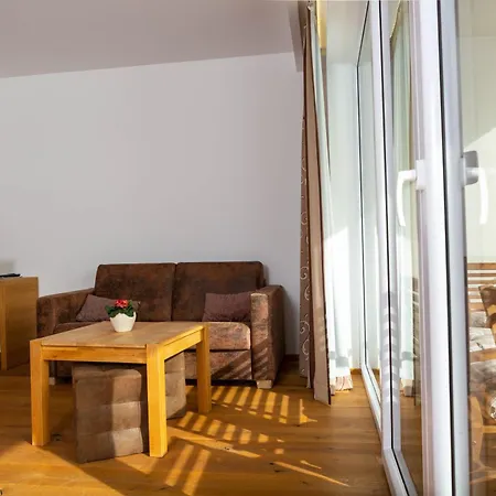 فندق Trippelgut - Schlafgut Feldkirchen in Kärnten