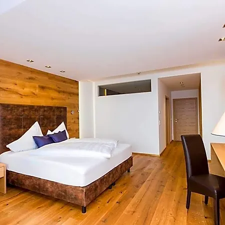 Trippelgut - Schlafgut Hotel *